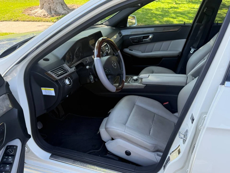 2010 Mercedes-Benz W212 E-Class - Image 11 of 16