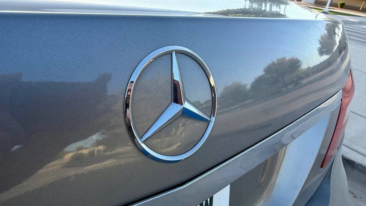 2010 Mercedes-Benz W212 E-Class - Image 9 of 24