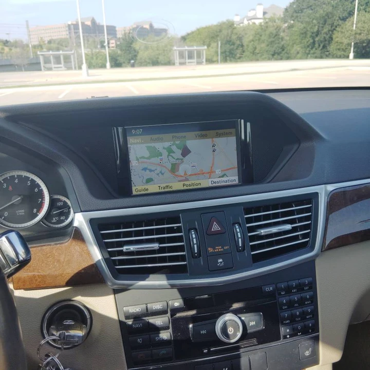 2010 Mercedes-Benz W212 E-Class - Image 11 of 12
