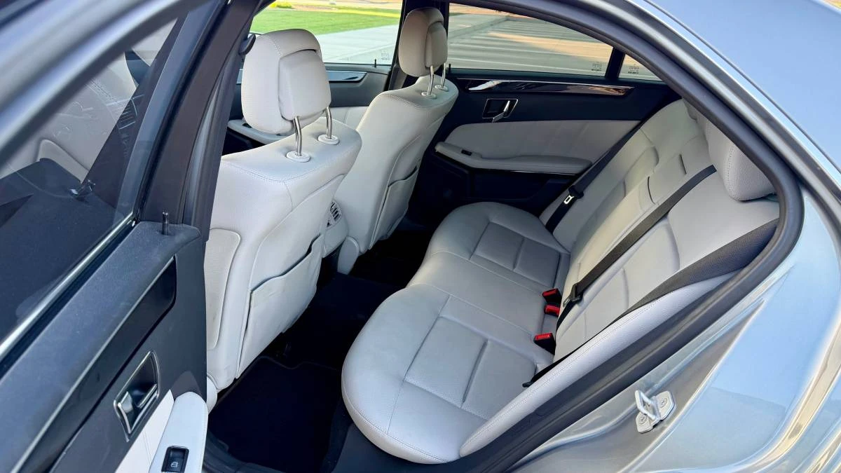2010 Mercedes-Benz W212 E-Class - Image 15 of 24