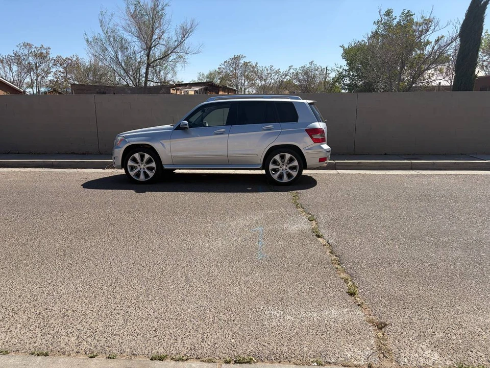 2010 Mercedes-Benz GLK-Class - Image 4 of 6