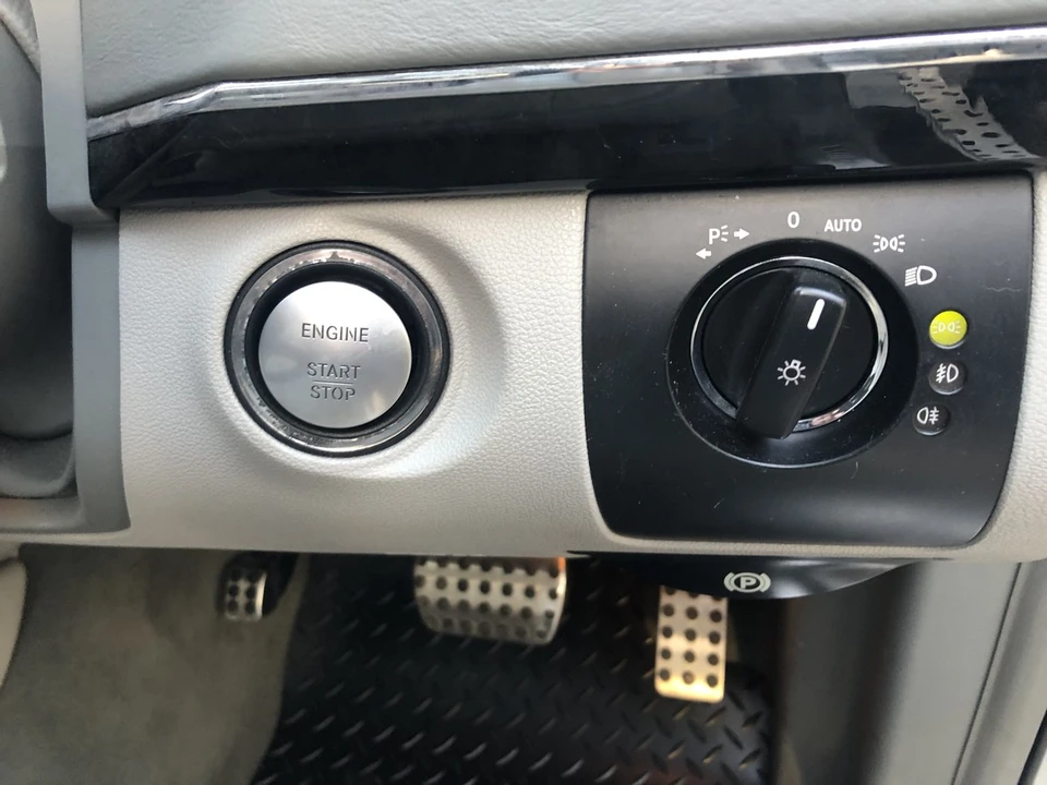 2010 Mercedes-Benz AMG GT - Image 26 of 30