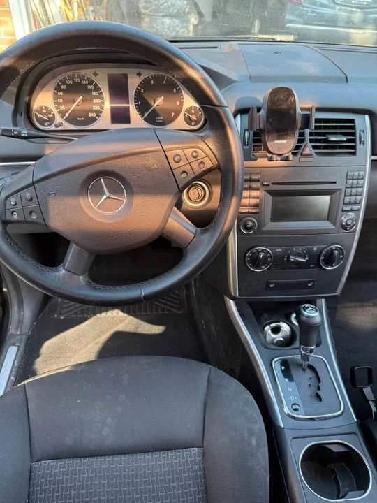 2010 Mercedes-Benz W245 B-Class - Image 4 of 9