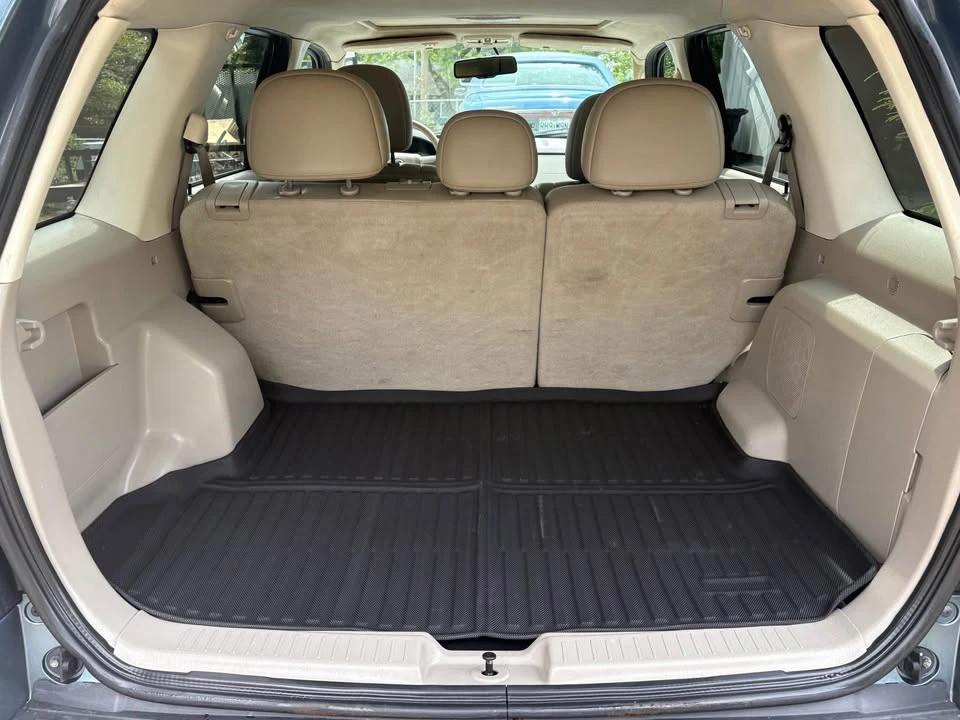 2010 Mercury Mariner - Image 5 of 8