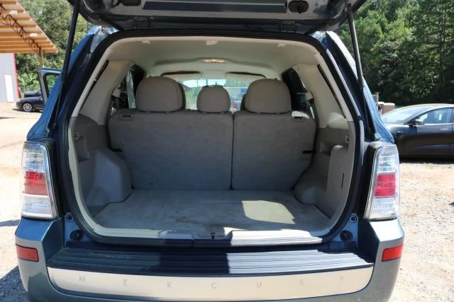 2010 Mercury Mariner - Image 11 of 12