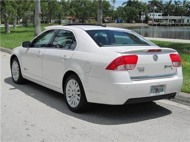 2010 Mercury - Image 2 of 12