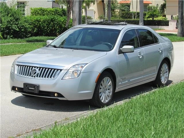 2010 Mercury - Image 10 of 12