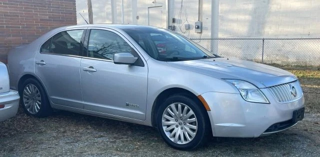 2010 Mercury - Image 4 of 9