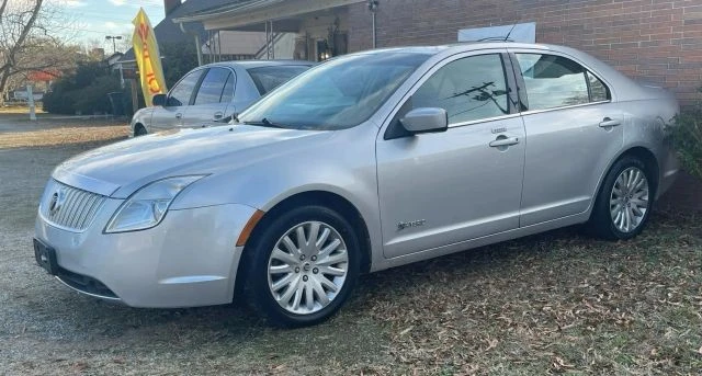 2010 Mercury - Image 2 of 9
