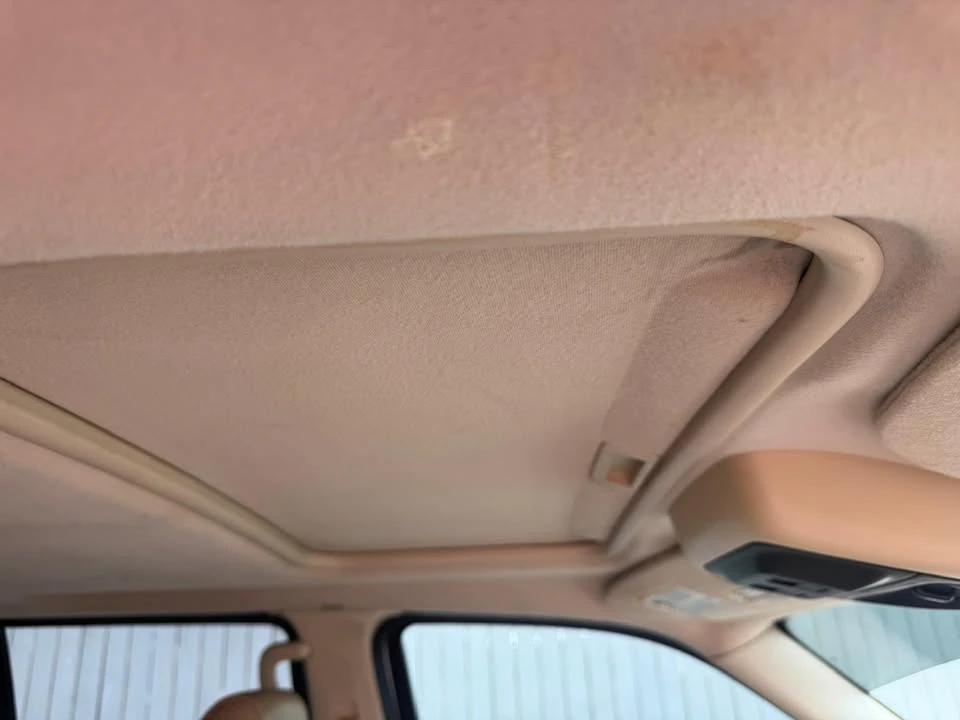 2010 Mercury - Image 17 of 20