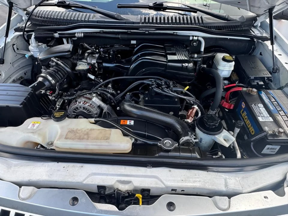2010 Mercury - Image 18 of 20