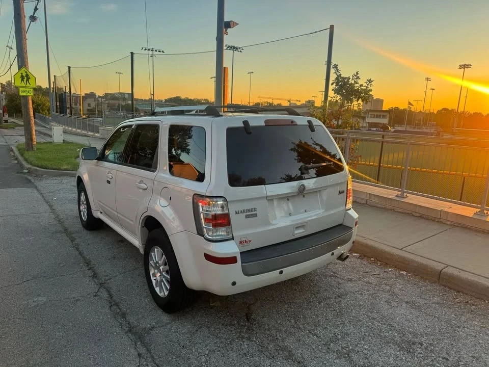 2010 Mercury Mariner - Image 3 of 10