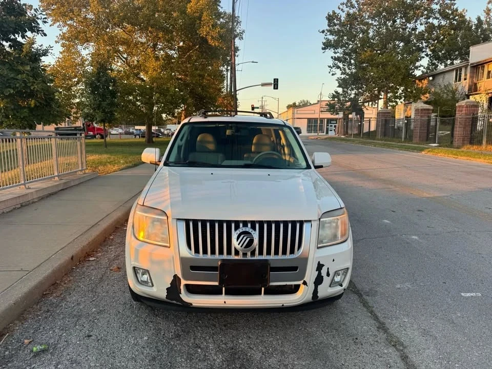 2010 Mercury Mariner - Image 5 of 10