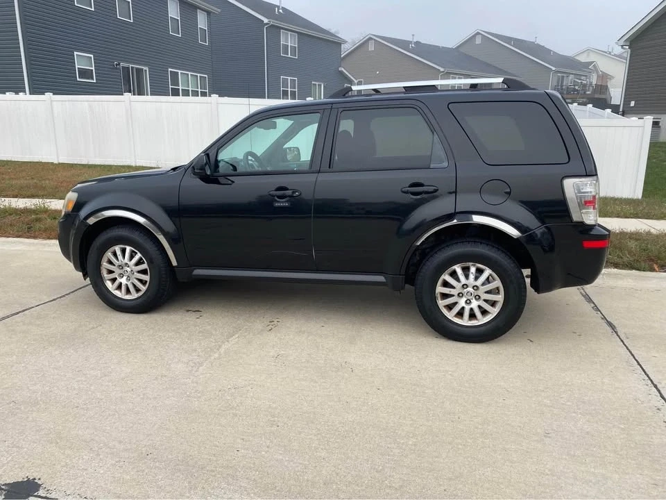 2010 Mercury Mariner - Image 4 of 15