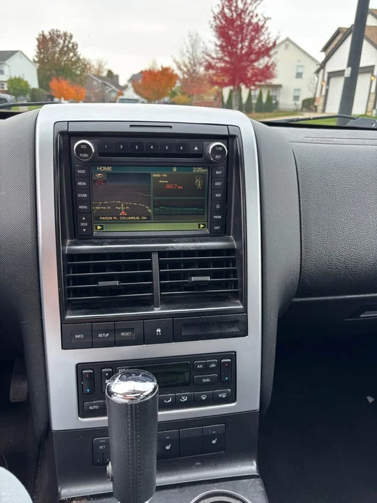 2010 Mercury - Image 15 of 15