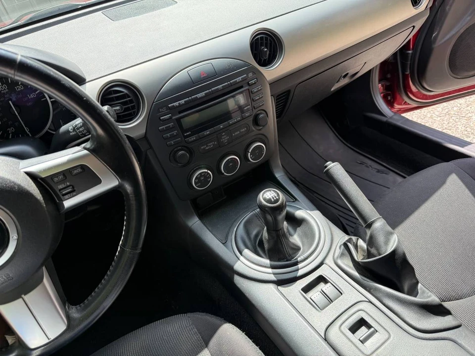 2010 Mazda NC MX-5 Miata - Image 7 of 7
