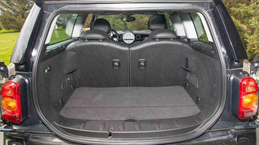 2010 Mini Clubman 1st Gen - Image 9 of 20