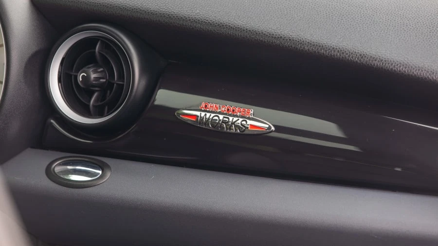 2010 Mini Clubman 1st Gen - Image 15 of 20