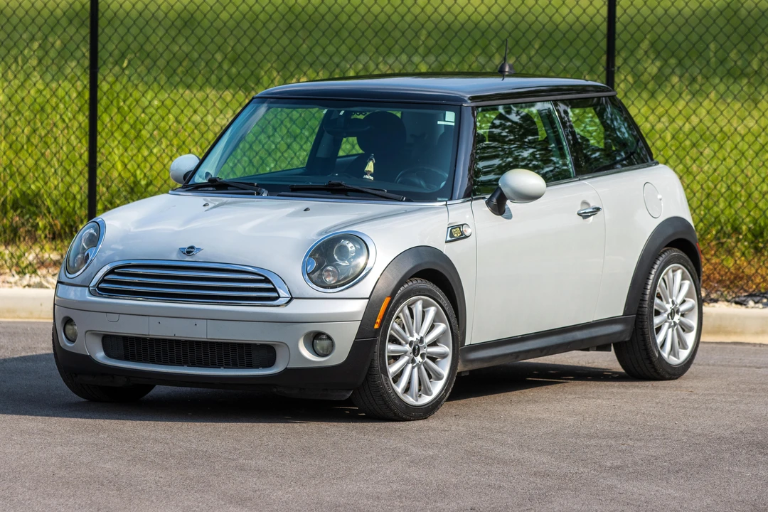 2010 Mini Mini 2nd Gen - Image 8 of 31