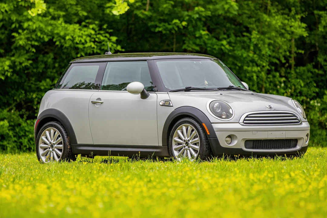 2010 Mini Mini 2nd Gen - Image 16 of 31