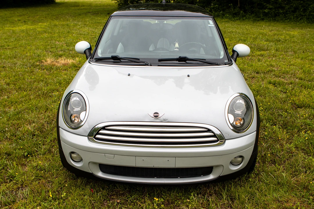 2010 Mini Mini 2nd Gen - Image 7 of 31