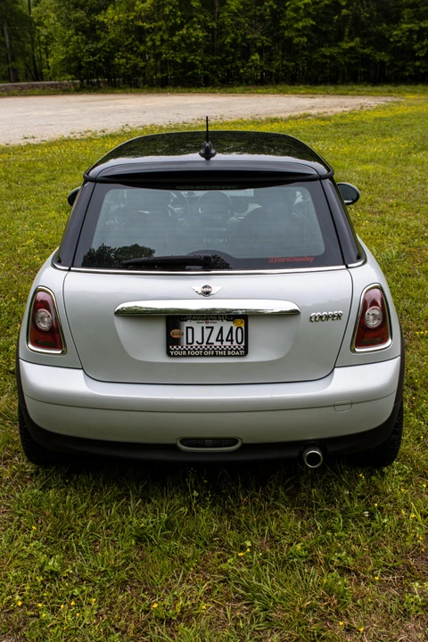 2010 Mini Mini 2nd Gen - Image 14 of 31
