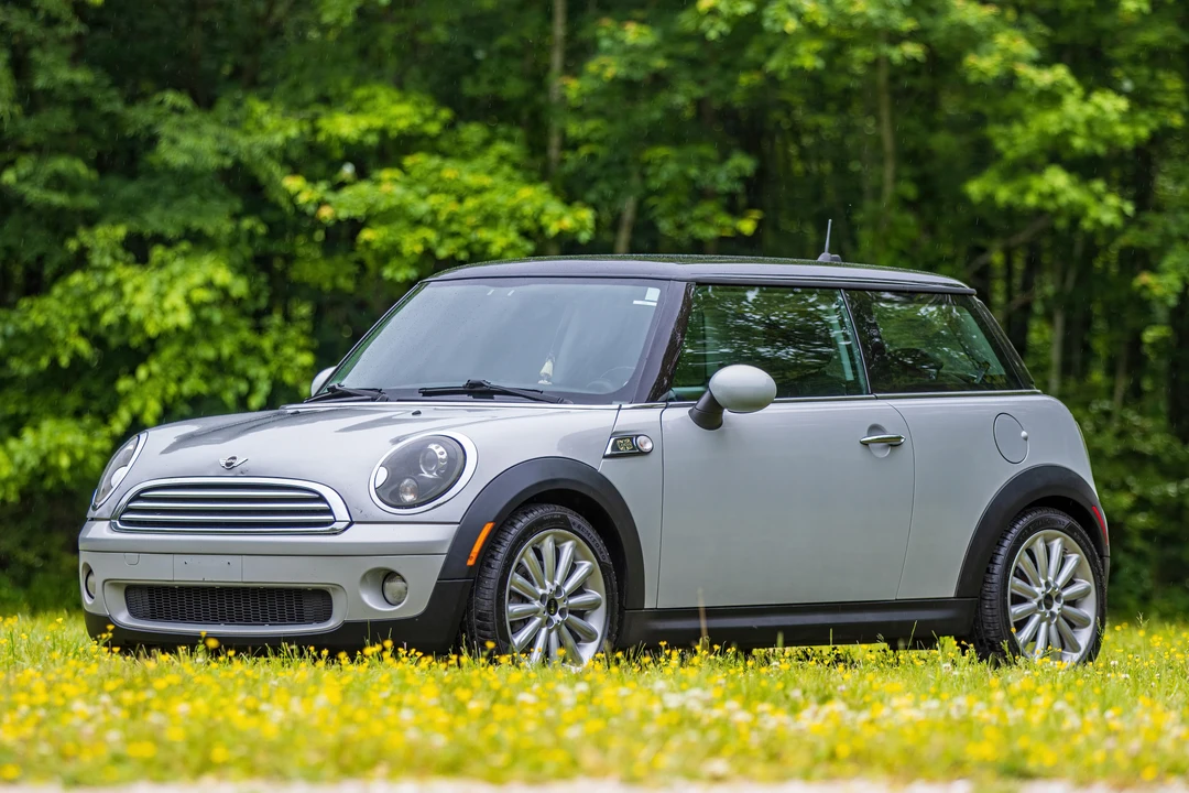 2010 Mini Mini 2nd Gen - Image 11 of 31