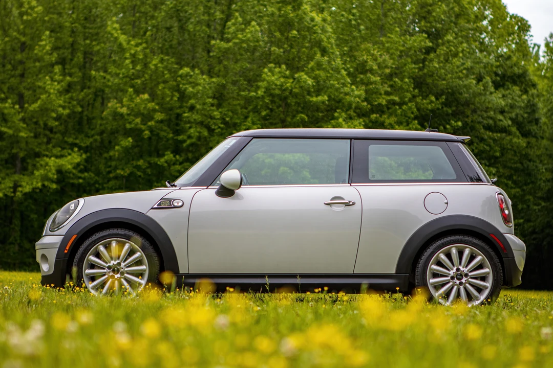 2010 Mini Mini 2nd Gen - Image 12 of 31