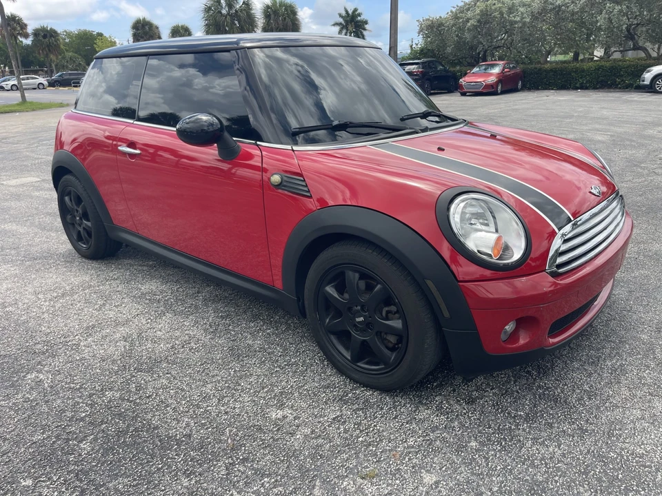 2010 Mini Mini 2nd Gen - Image 8 of 31