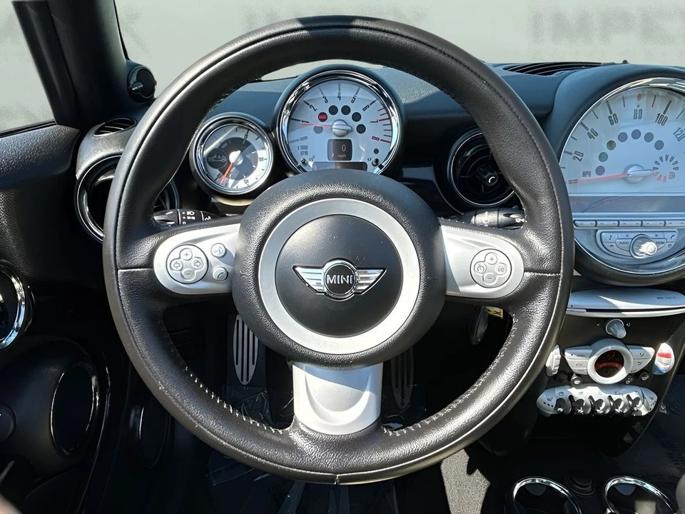 2010 Mini Mini 2nd Gen - Image 11 of 29