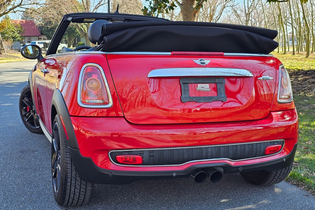 2010 Mini Mini John Cooper Works 2nd Gen - Image 5 of 31