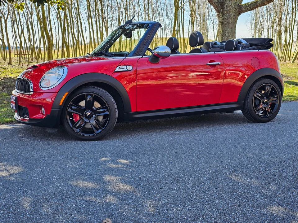 2010 Mini Mini John Cooper Works 2nd Gen - Image 14 of 31