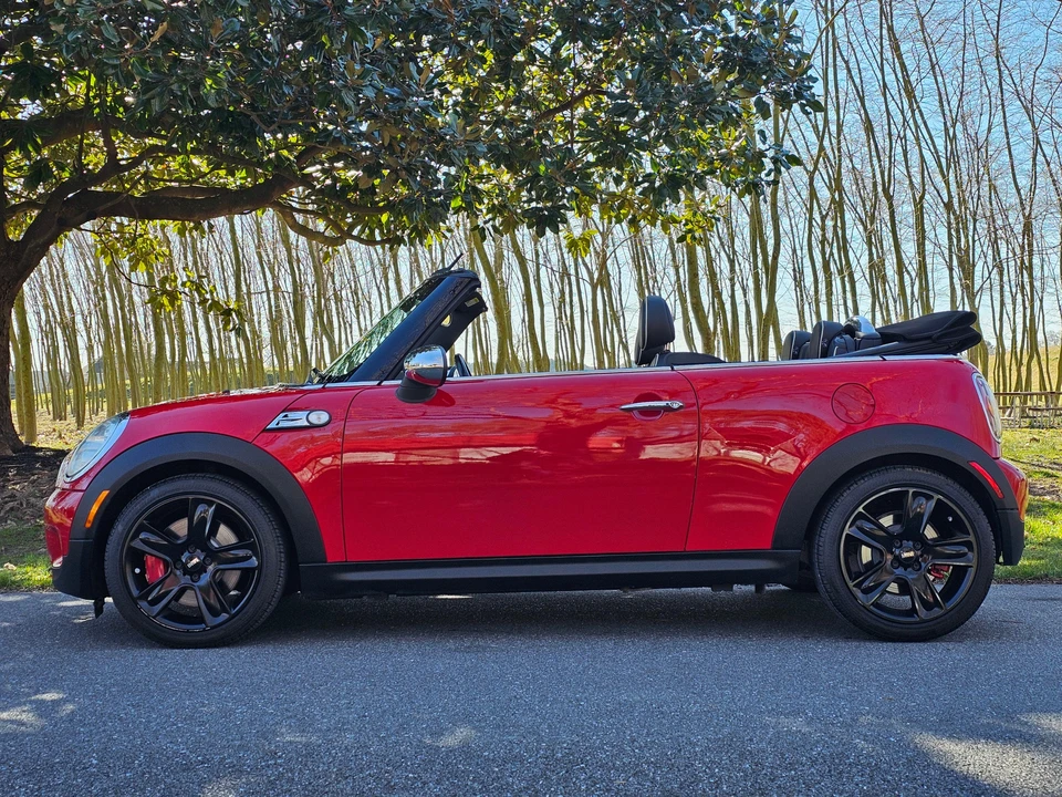 2010 Mini Mini John Cooper Works 2nd Gen - Image 15 of 31