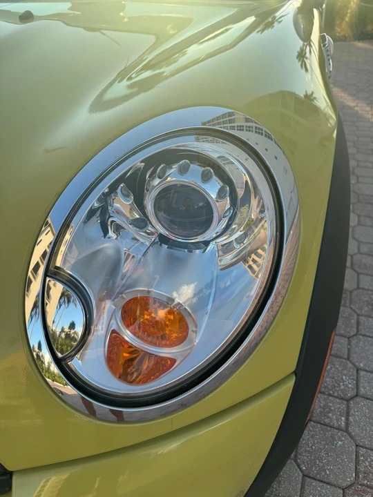 2010 Mini Mini John Cooper Works 2nd Gen - Image 23 of 31