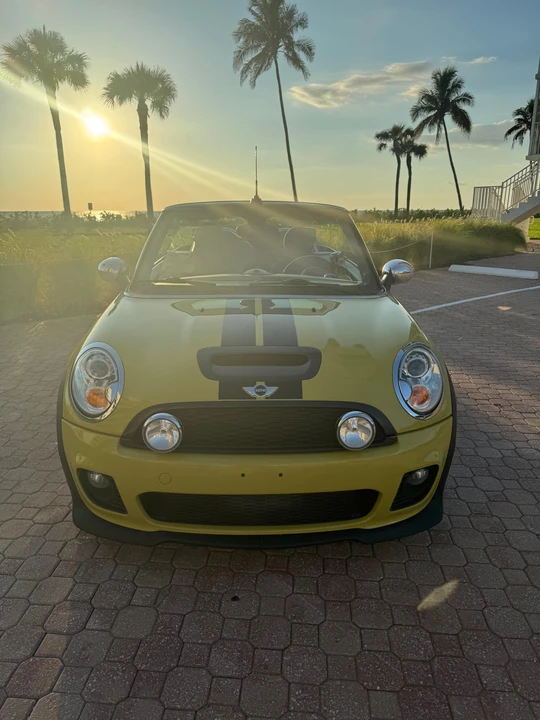2010 Mini Mini John Cooper Works 2nd Gen - Image 14 of 31