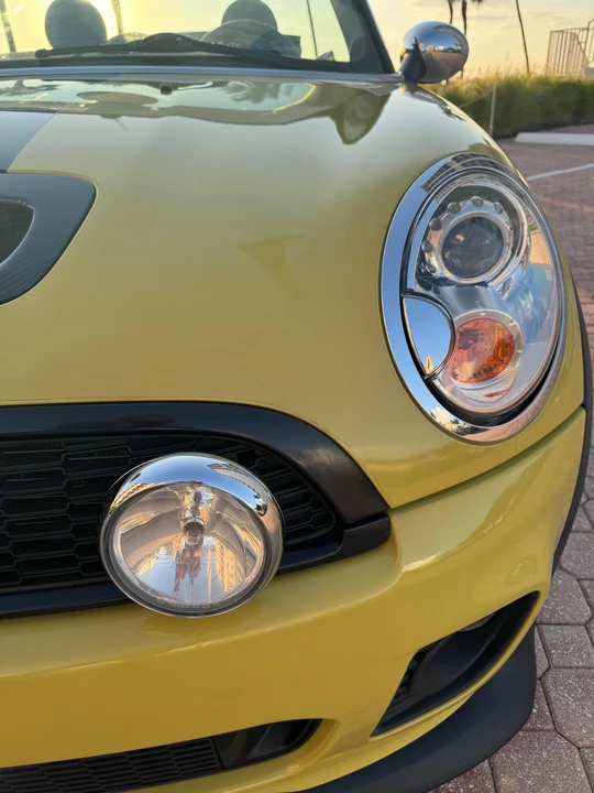 2010 Mini Mini John Cooper Works 2nd Gen - Image 22 of 31