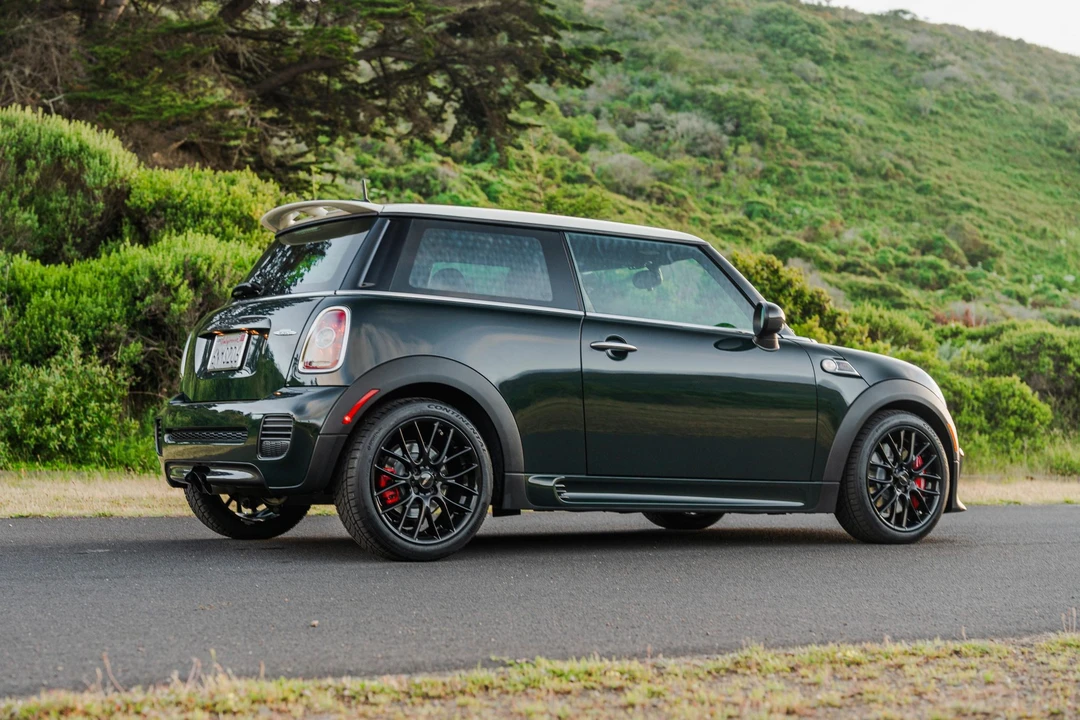 2010 Mini Mini John Cooper Works 2nd Gen - Image 31 of 31