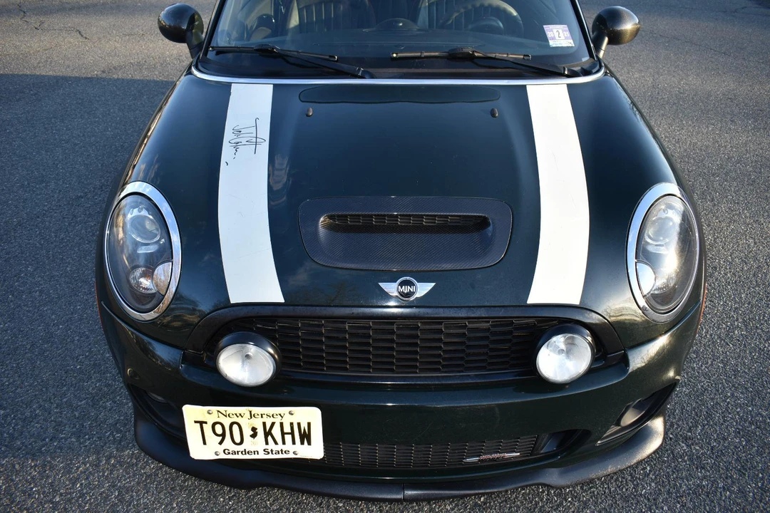 2010 Mini Mini John Cooper Works 2nd Gen - Image 30 of 31