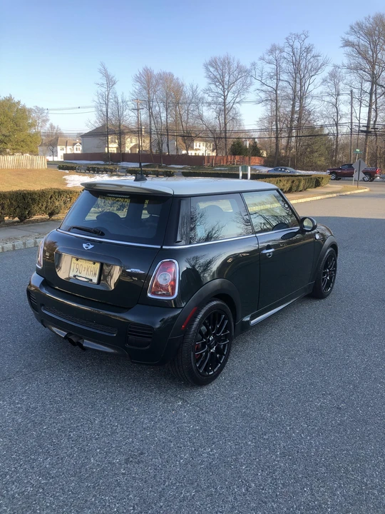 2010 Mini Mini John Cooper Works 2nd Gen - Image 16 of 31
