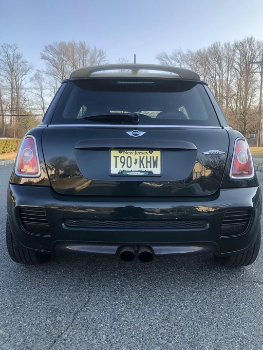 2010 Mini Mini John Cooper Works 2nd Gen - Image 15 of 31