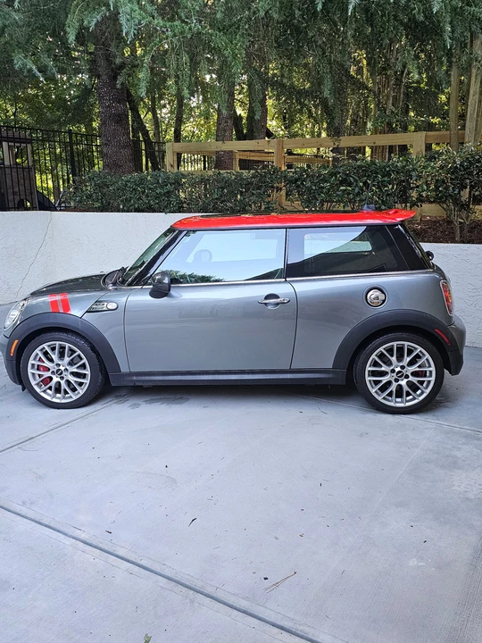 2010 Mini Mini John Cooper Works 2nd Gen - Image 12 of 31
