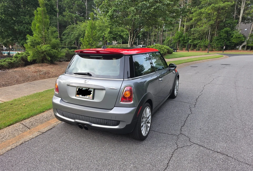 2010 Mini Mini John Cooper Works 2nd Gen - Image 9 of 31