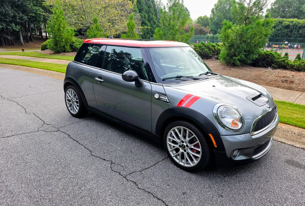 2010 Mini Mini John Cooper Works 2nd Gen - Image 7 of 31