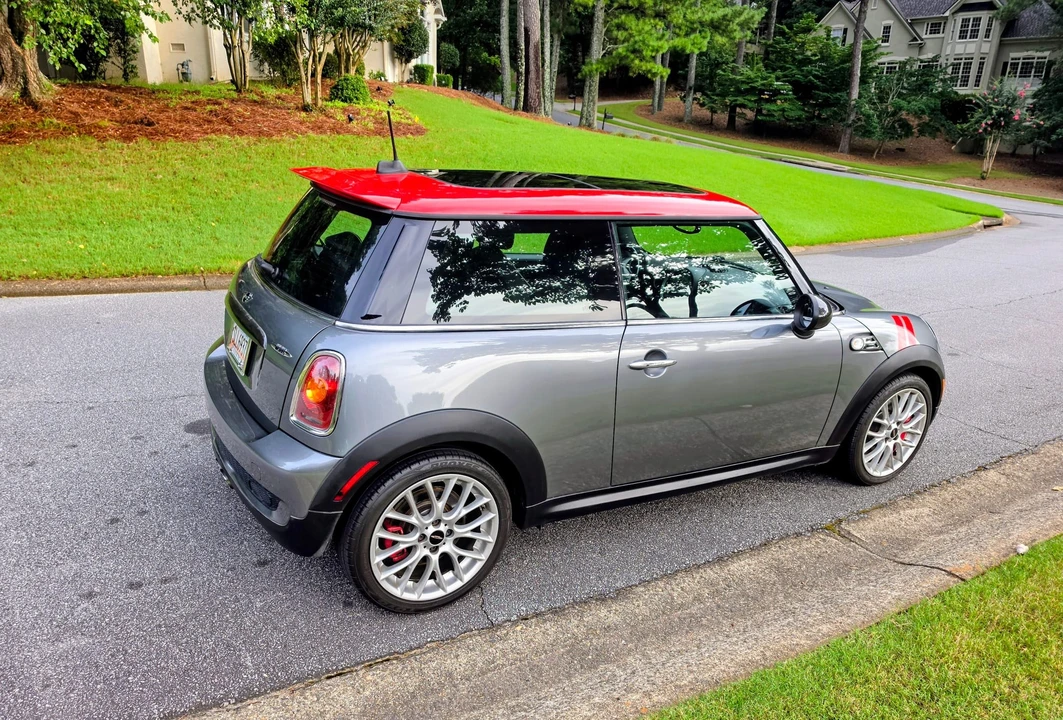 2010 Mini Mini John Cooper Works 2nd Gen - Image 8 of 31