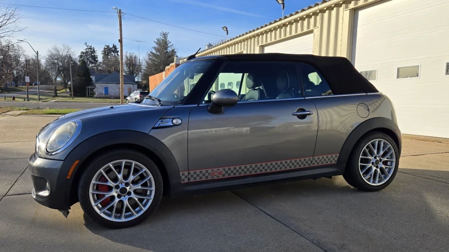 2010 Mini Mini John Cooper Works 2nd Gen - Image 2 of 13