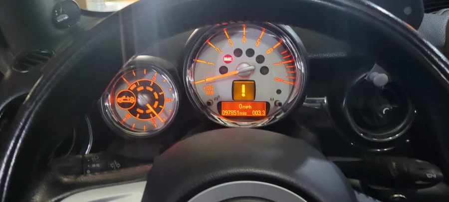 2010 Mini Mini John Cooper Works 2nd Gen - Image 9 of 13