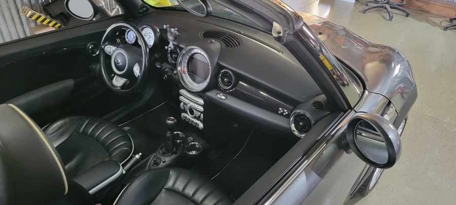 2010 Mini Mini John Cooper Works 2nd Gen - Image 8 of 13
