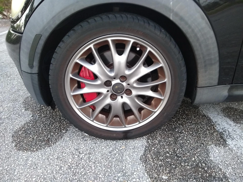 2010 Mini Mini John Cooper Works 2nd Gen - Image 16 of 30