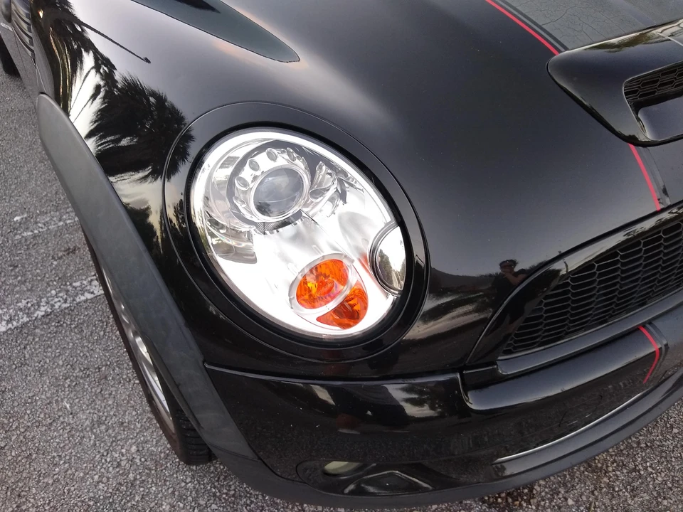 2010 Mini Mini John Cooper Works 2nd Gen - Image 15 of 30