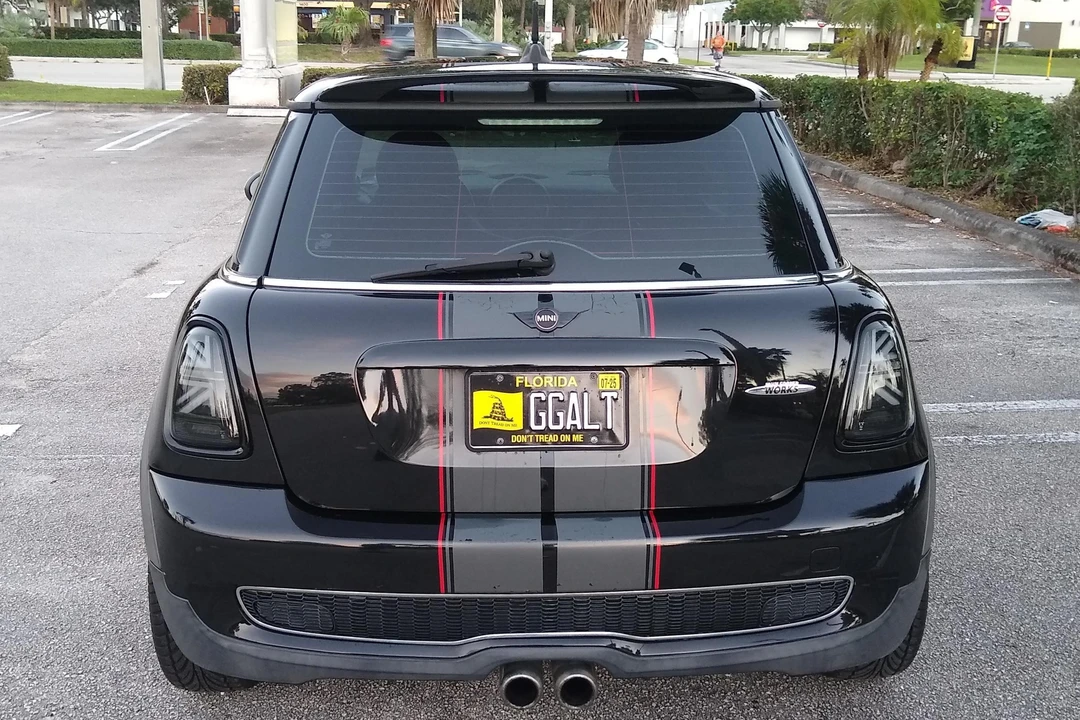 2010 Mini Mini John Cooper Works 2nd Gen - Image 5 of 30